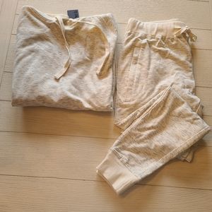 Mono B hoodie & jogger outfit, size Medium NWT